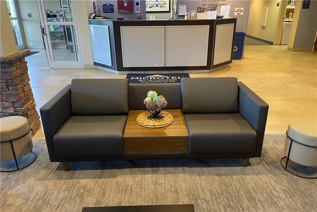 Microtel Inn & Suites by Wyndham Waynesburg - photo 2