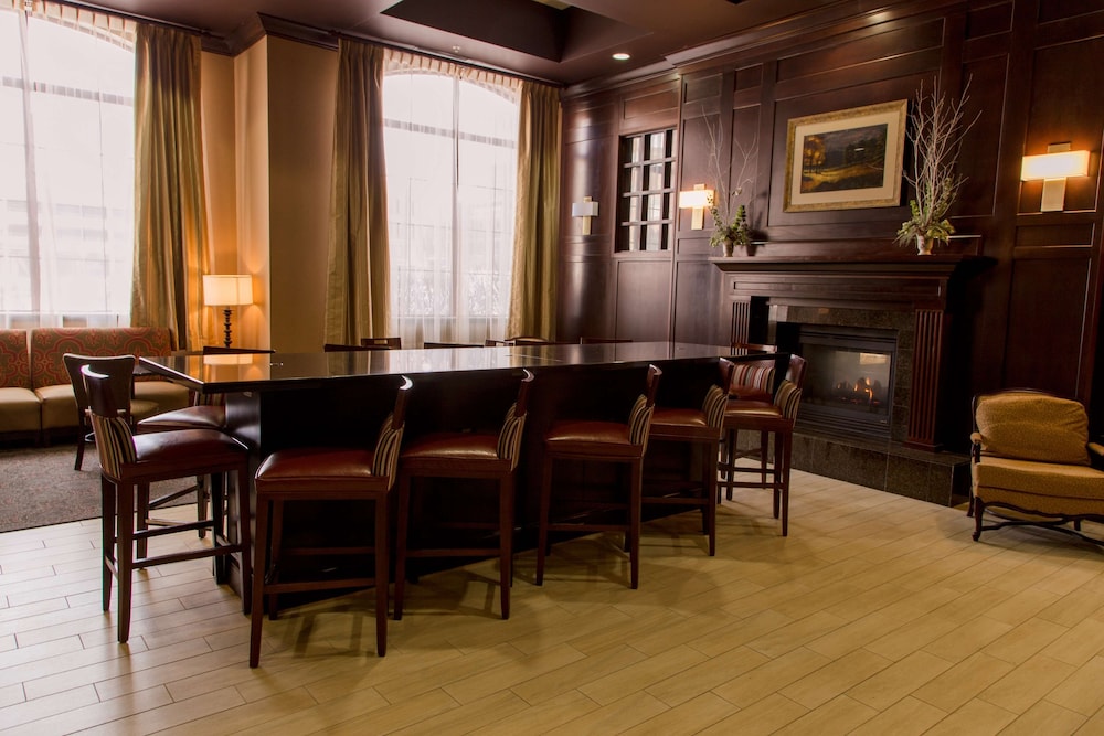 Hampton Inn & Suites Albany Downtown - photo 35