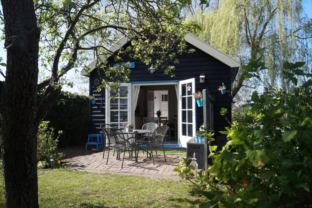 Hortensia Eiland - carbon neutral hotel in Unknown City