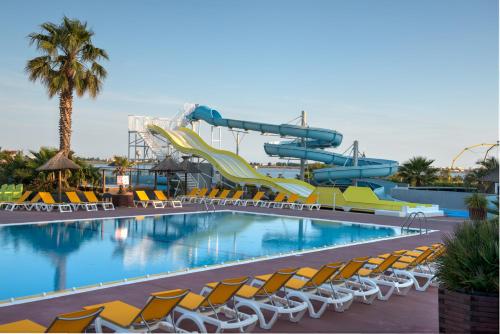 Camping Le Lac Des Reves — 4-Star Luxury Hotel in Lattes, France