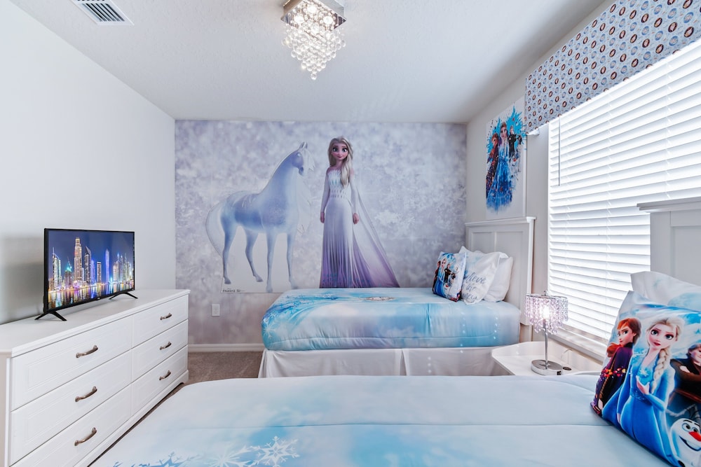 Special Deal 5br Townhome W Pool Near Disney - photo 9