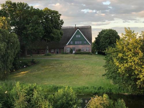 Gut Bielenberg — 4-Star Luxury Hotel in Kollmar, Germany