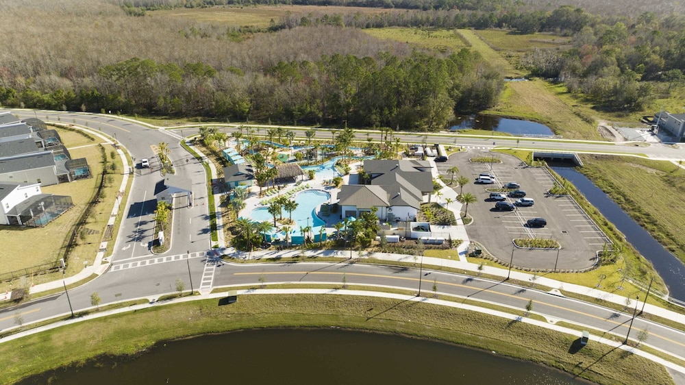 Wonderful 5 Bd W Pool @ Storey Lake Resort 2545 - photo 93