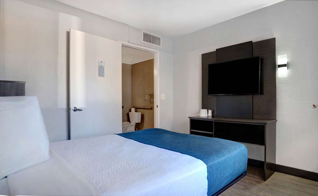Motel 6 Bakersfield CA South - photo 12
