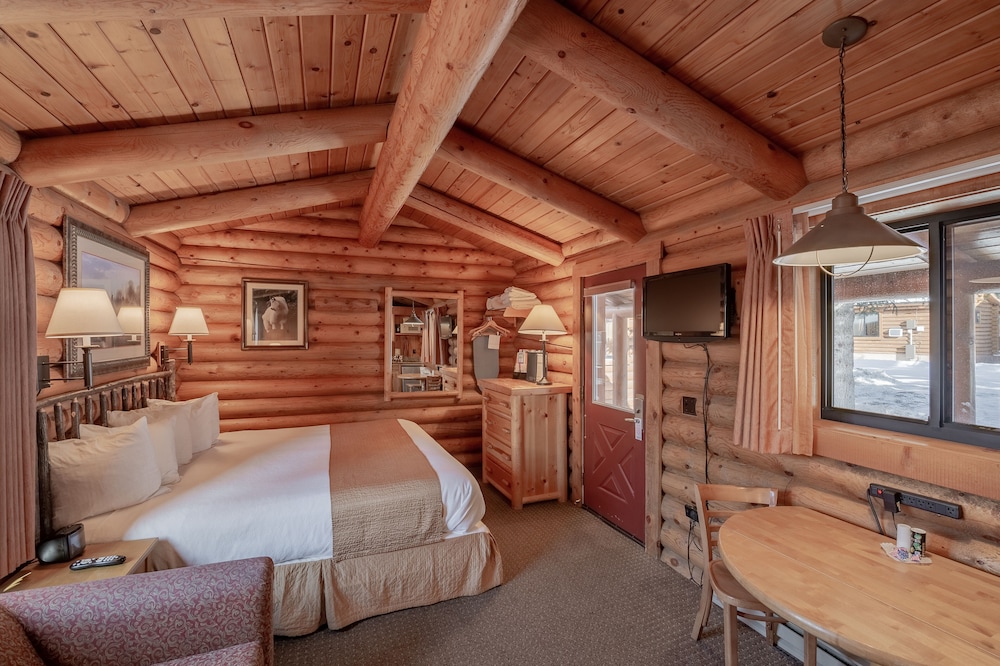 Cowboy Village Resort - photo 37