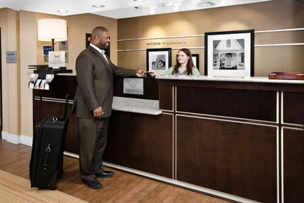 Hampton Inn Asheboro - photo 3