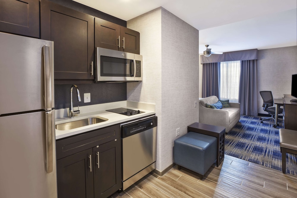 Homewood Suites by Hilton Arlington Rosslyn Key Bridge - photo 22