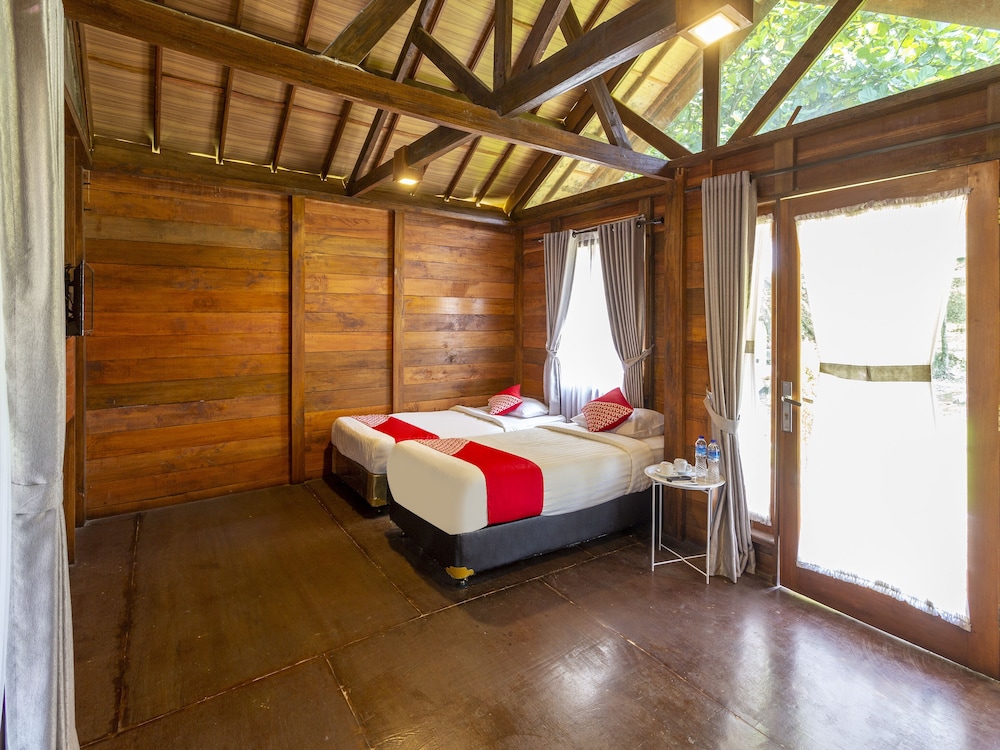 Pavo Resort by OYO Rooms