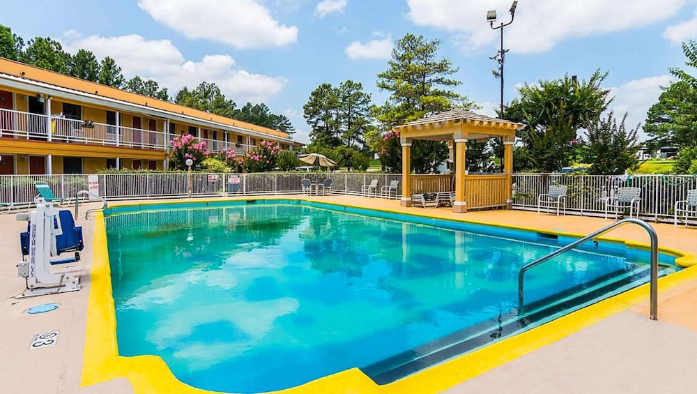 Magnuson Hotel Little Rock South - photo 19
