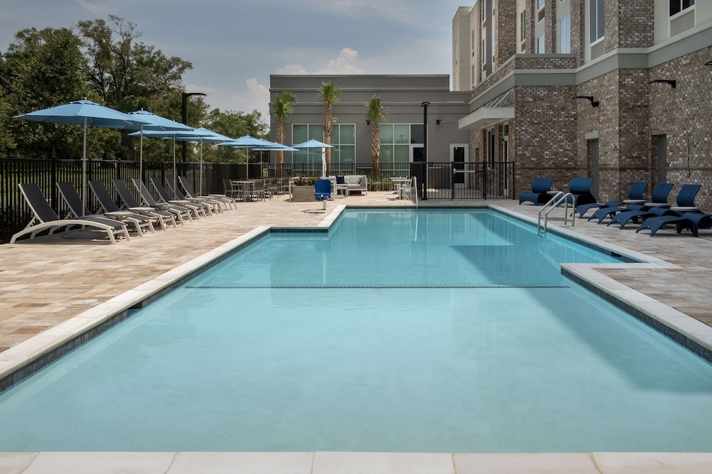 Hilton Garden Inn Pensacola Downtown - photo 29