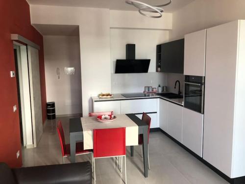 Appartamento Fronte Mare Pesaro — 4-Star Luxury Hotel in Pesaro, Italy