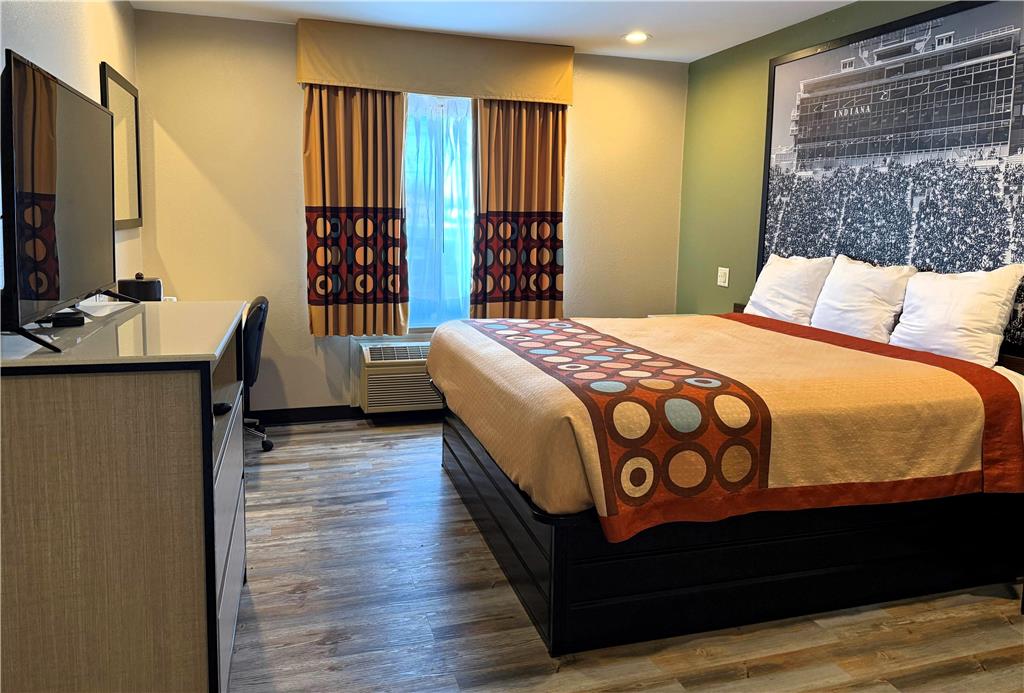 Super 8 by Wyndham Frankfort IN - photo 16