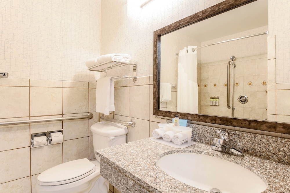 Holiday Inn Express Lancaster by IHG - photo 15