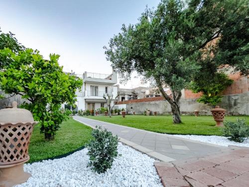 Ottocento Sul Mare — 4-Star Luxury Hotel in Nizza Di Sicilia, Italy