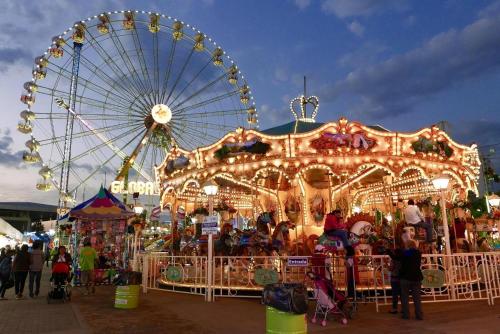 Dog Friendly 6 Berth Static Caravan By The Beach In Hunstanton Ref 13008L in Hunstanton, United Kingdom