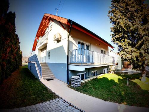 Mazurek Balatonboglar in Balatonboglar, Hungary