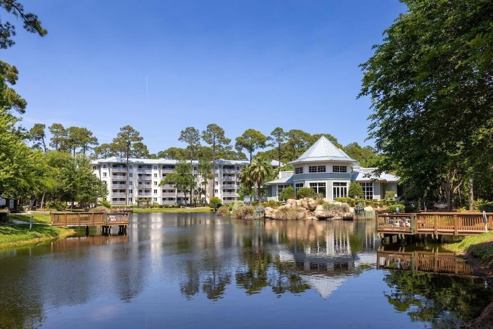 Marriott's SurfWatch Resort — 4-Star Luxury Hotel in Hilton Head Island, United States