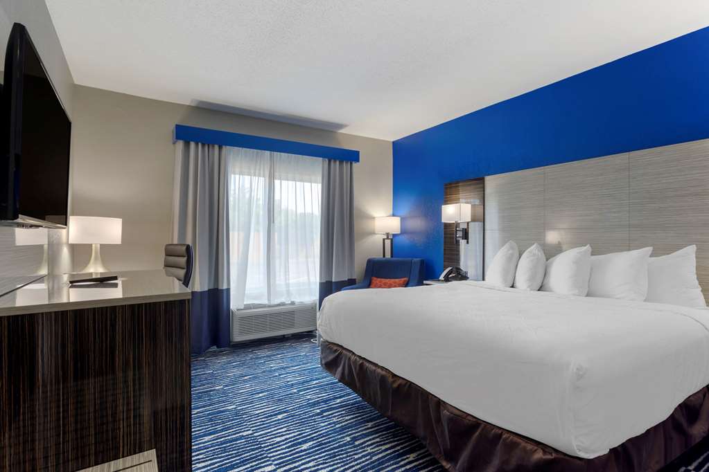 Comfort Inn & Suites Memphis East - photo 8