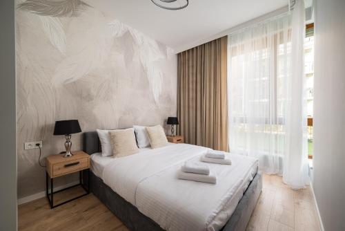 Wilanów Sarmacka Apartment with Garden by BookingHost — 4-Star Luxury Hotel in Warsaw, Poland