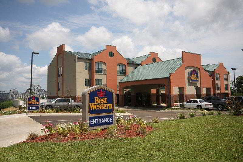 Super 8 By Wyndham Natchez — Natchez