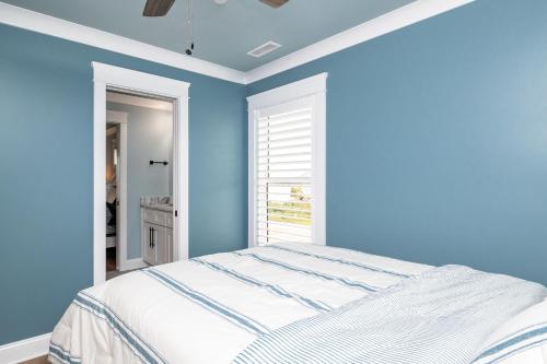 The Sandcastle by Oak Island Accommodations - photo 4