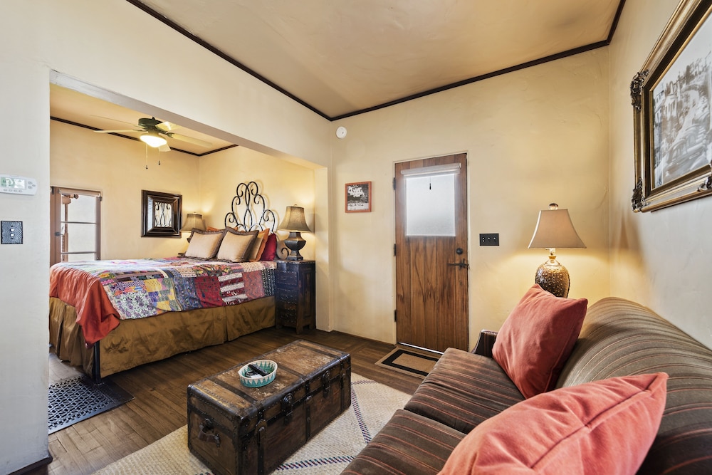 Oceanfront Hacienda — San Clemente — photo 5