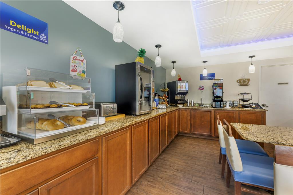 Best Western Joliet Inn & Suites - photo 41