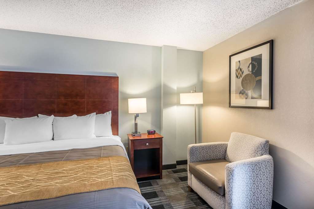 Comfort Inn SW Omaha I 80 - photo 13