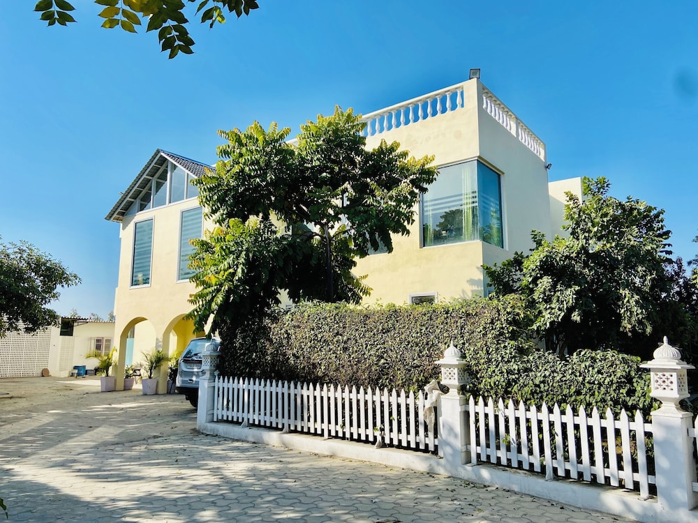 Spring Gardens And Farmstay — Amritsar
