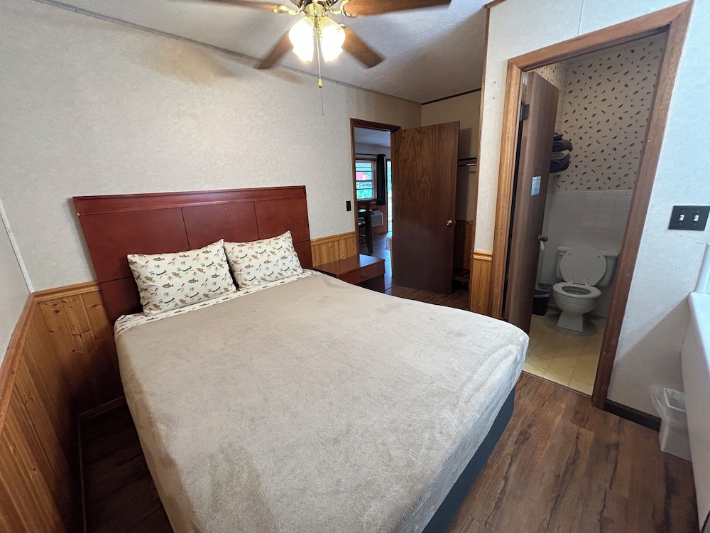 Hunter's Friend Resort - photo 29