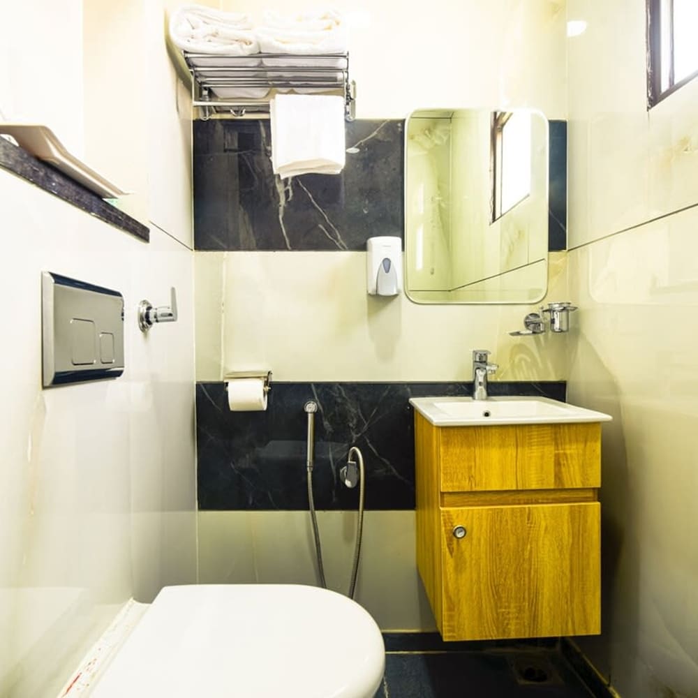 Relaxing 1 Bhk Service Apartment With Balcony Gym