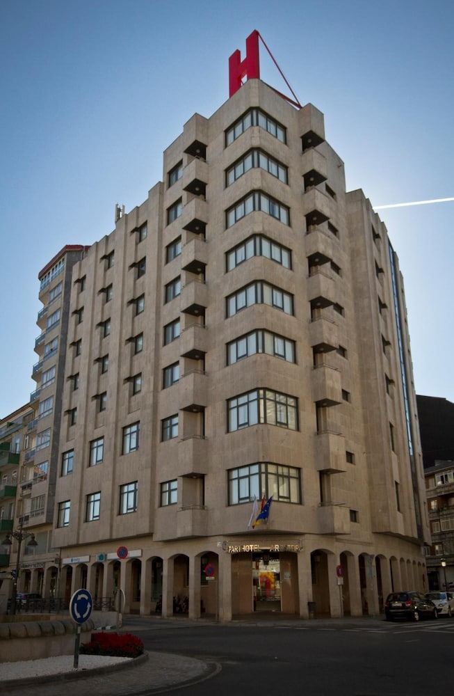 Aparthotel Arenteiro — hotel in O Carballino