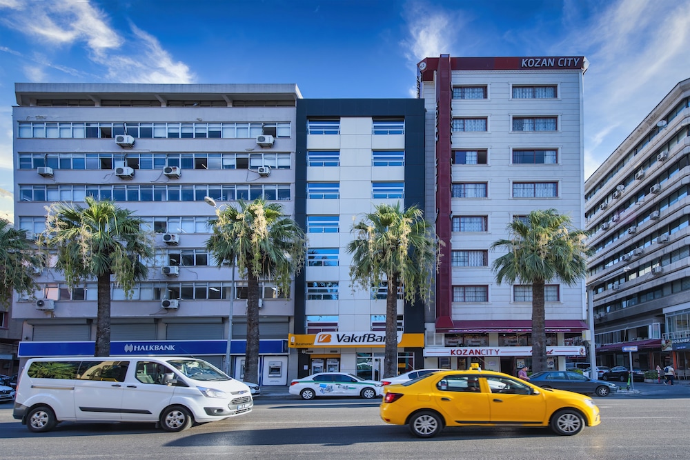 Kozan City Hotel in Izmir, Turkey