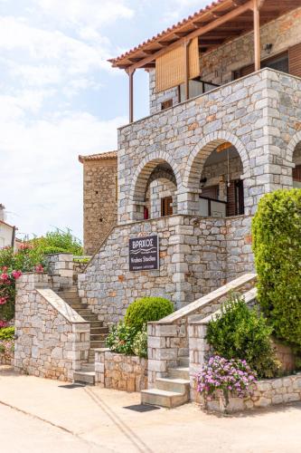 Rock Rooms Vrahos Rooms To Let in Agios Nikolaos, Greece