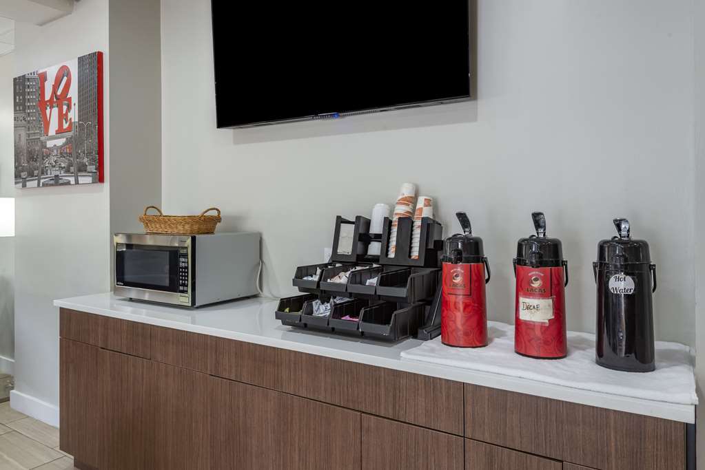 Comfort Inn Philadelphia International Airport - photo 6
