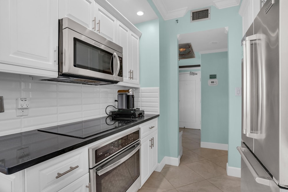 Surfside Resort #403 - photo 8