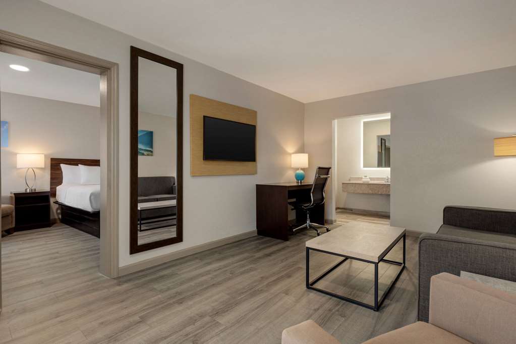 Days Inn by Wyndham Emporia - photo 20