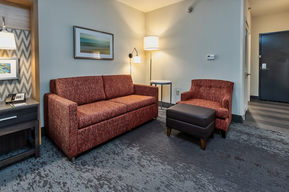 Holiday Inn Hotel & Suites Memphis Wolfchase Galleria by IHG - photo 22