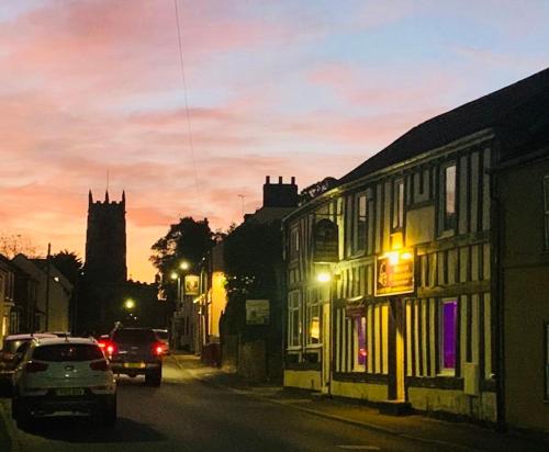 The Loco — 4-Star Luxury Hotel in Haxey, United Kingdom