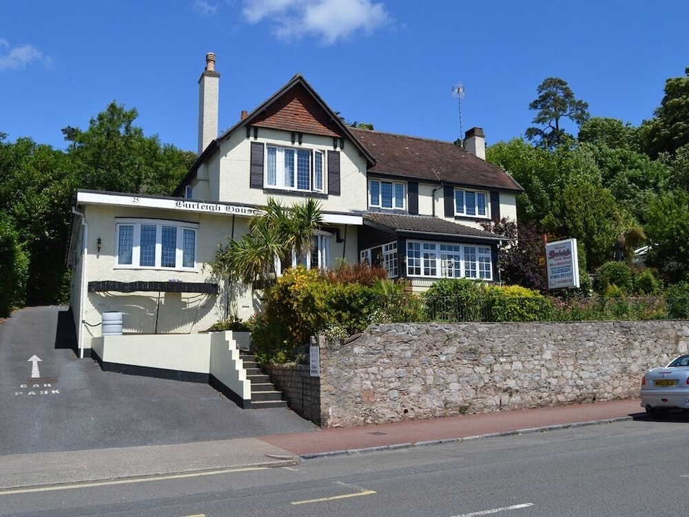 Burleigh House — 4-Star Luxury Hotel in Torquay, United Kingdom