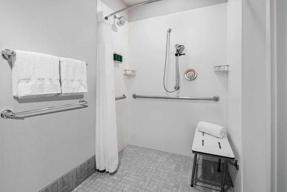 Courtyard by Marriott Scottsdale North - photo 14