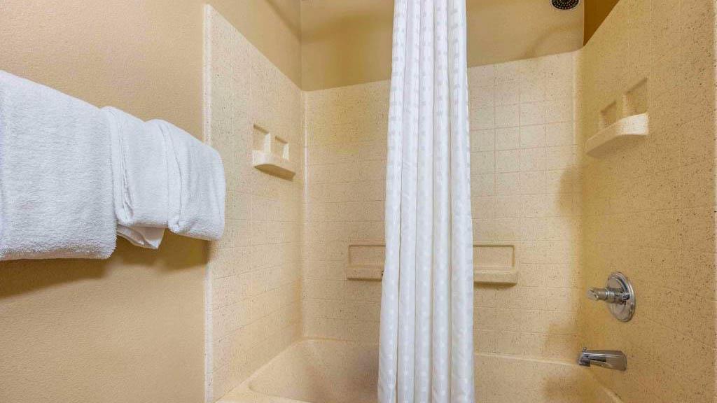 Studio 6 Extended Stay Florence KY Meijer Dr. Cincinnati - photo 20