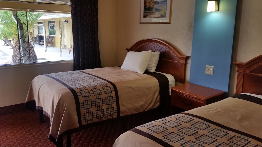 American Inn of Daytona - photo 14