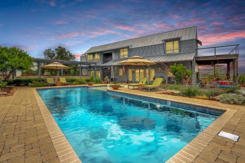 Eden Oaks in Canyon Lake, United States