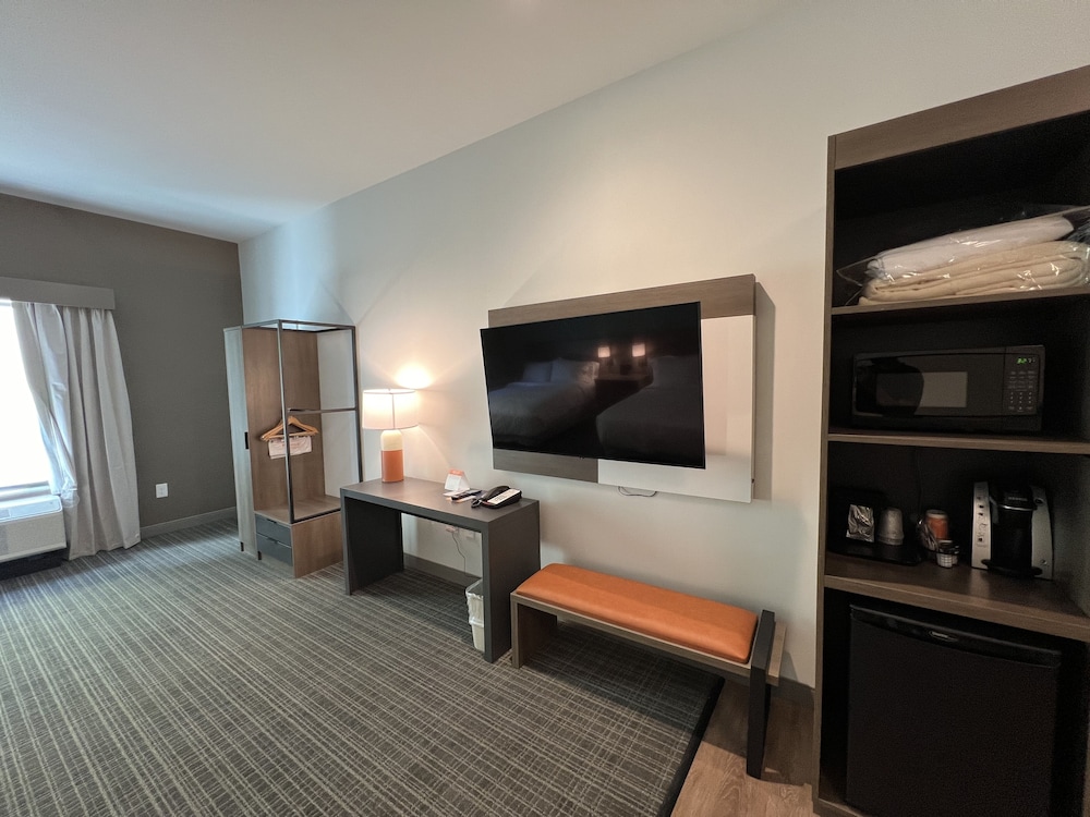 Comfort Suites Gatlinburg Downtown Convention Center - photo 14