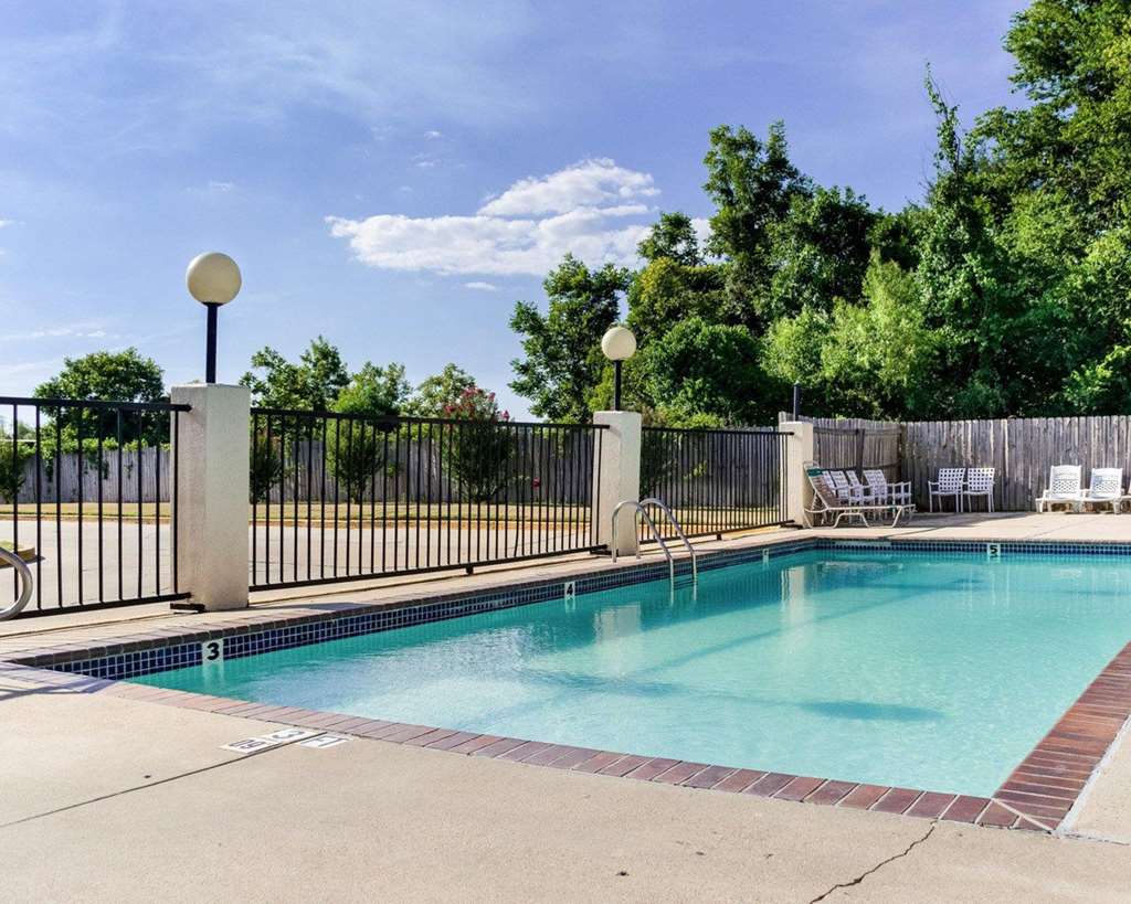Econo Lodge Greenville MS - photo 16