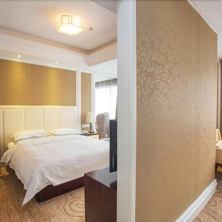 Anji International Holiday Hotel in Huzhou, People's Republic of China