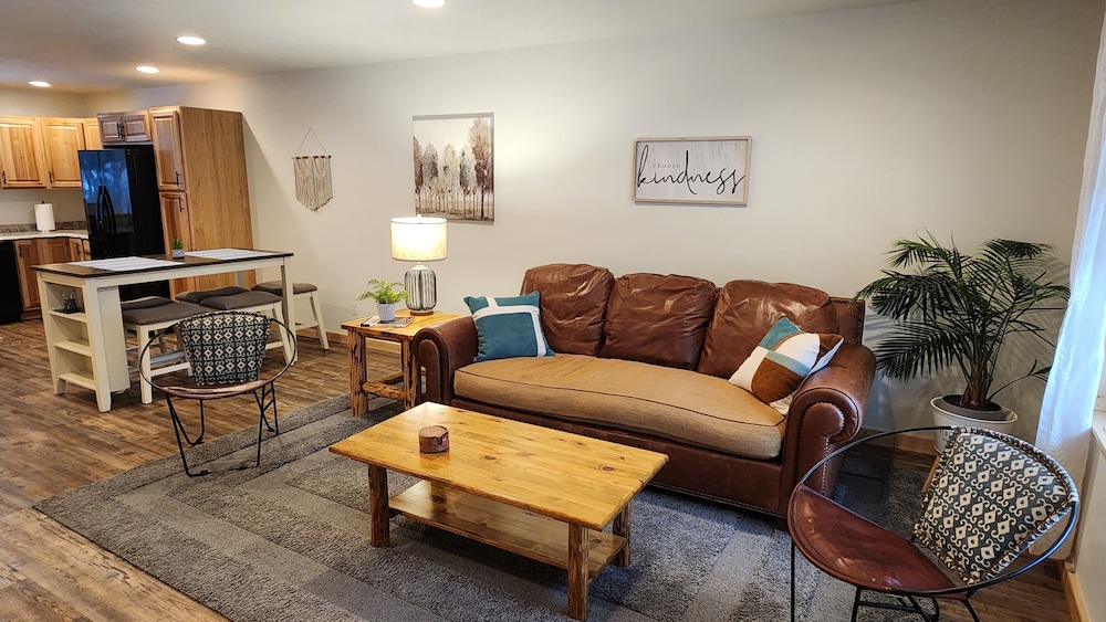 Beargrass Lodging and RV Resort - photo 83