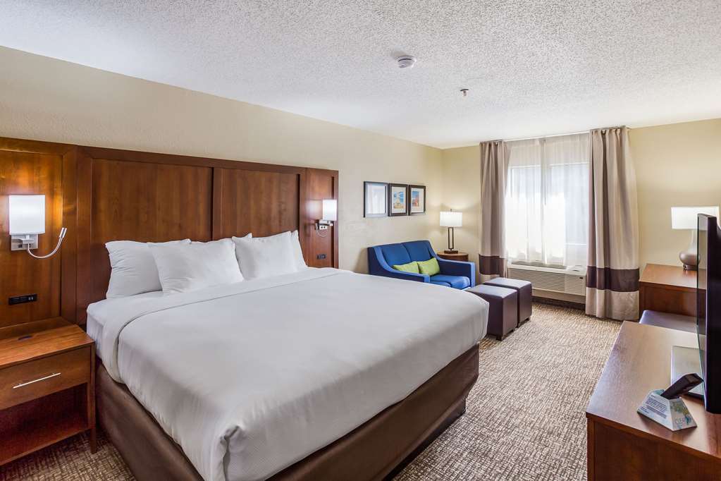 Comfort Inn Charleston South - photo 11