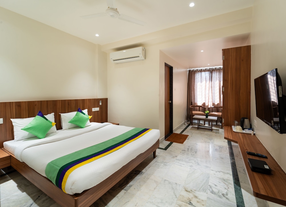 Hotel Kaveri — Nashik